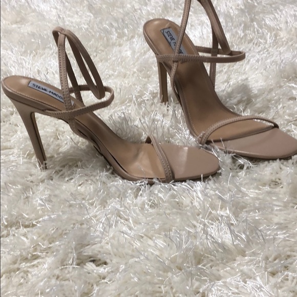 Steve Madden heels - Picture 2 of 6